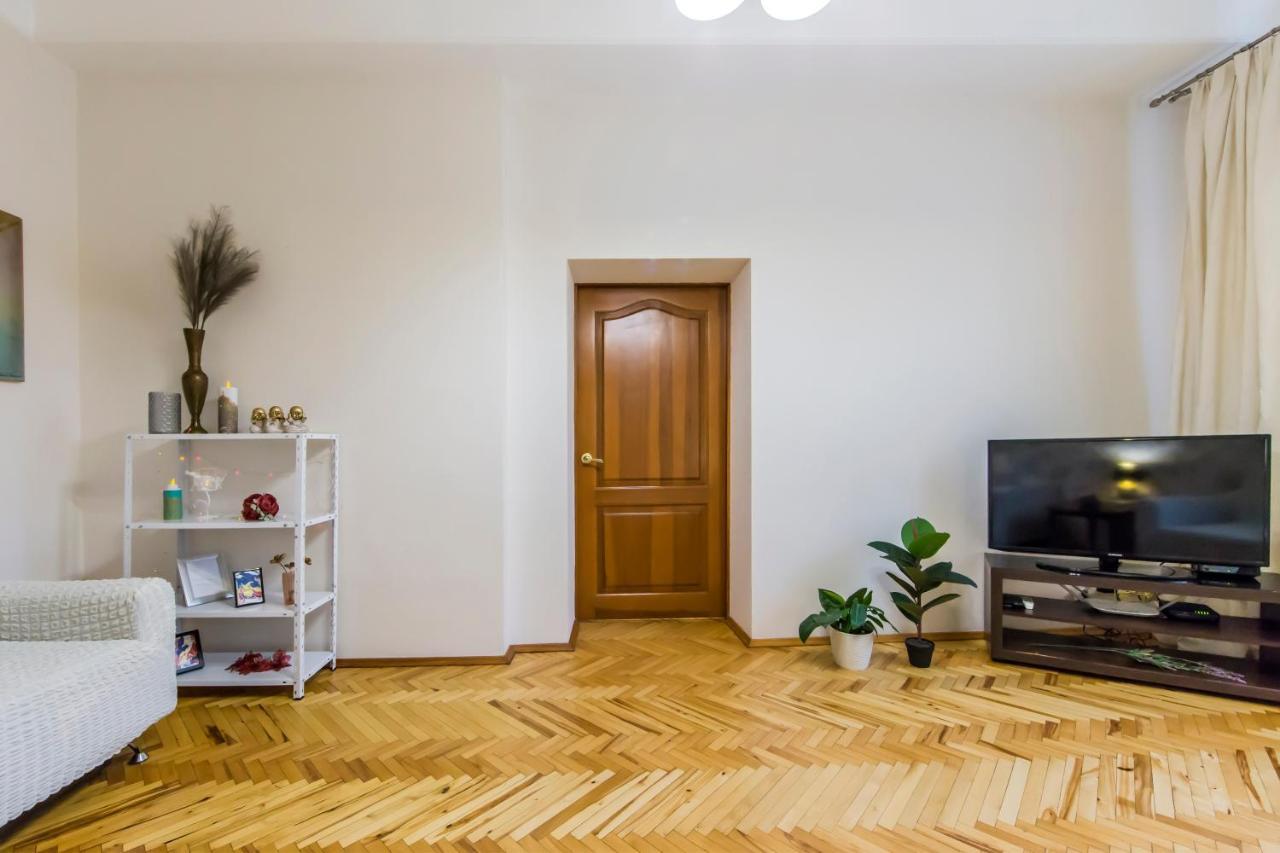 Затишна Квартира На Майдані Незалежності キエフ エクステリア 写真